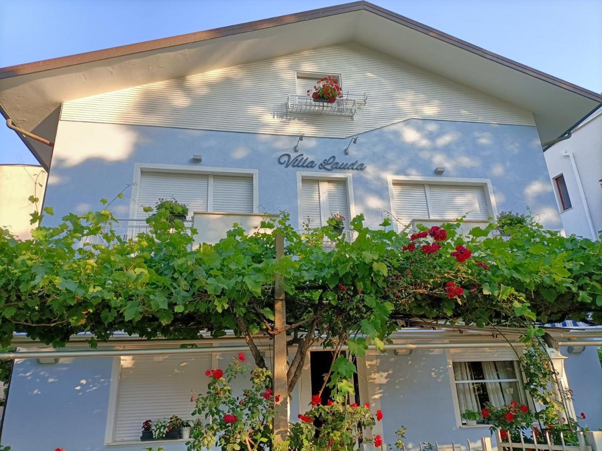 Villa Lauda B&B Rimini Extérieur photo