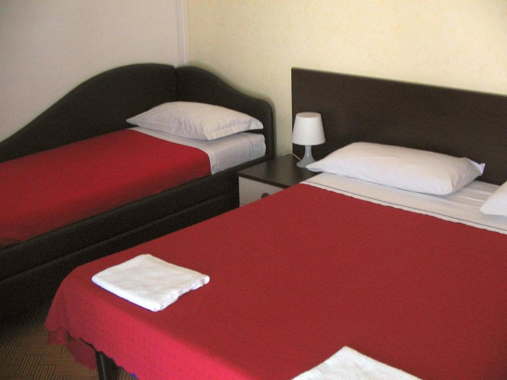 Villa Lauda B&B Rimini Chambre photo