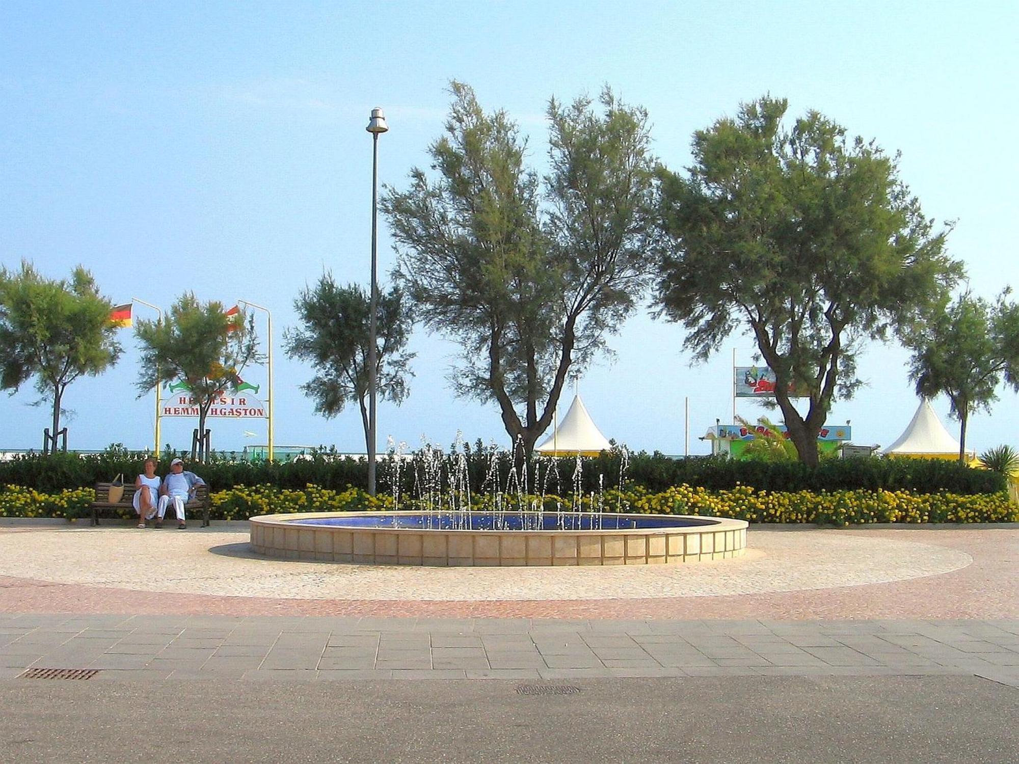 Villa Lauda B&B Rimini Extérieur photo